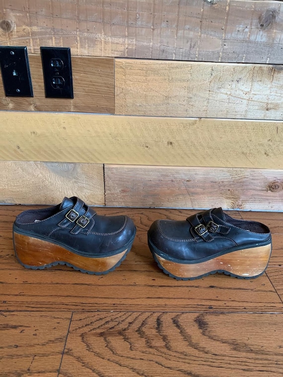 Vintage Fashion Bug Super Platform Mules wood heel