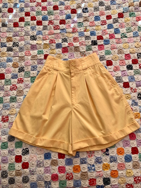 Vintage 80s buttercup yellow high-waisted cotton … - image 1