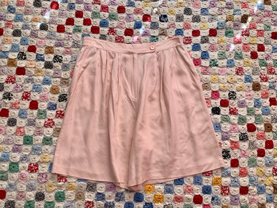 Vintage 90s baby pink preppy silk shorts size lar… - image 1