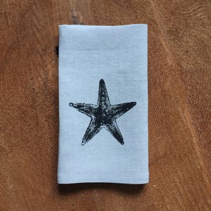 Starfish Screen Printed Dinner Napkins onto 100% Natural Linen, Set of 4 Napkins, Cottage Napkins, Sea Shore Décor, Ocean Décor
