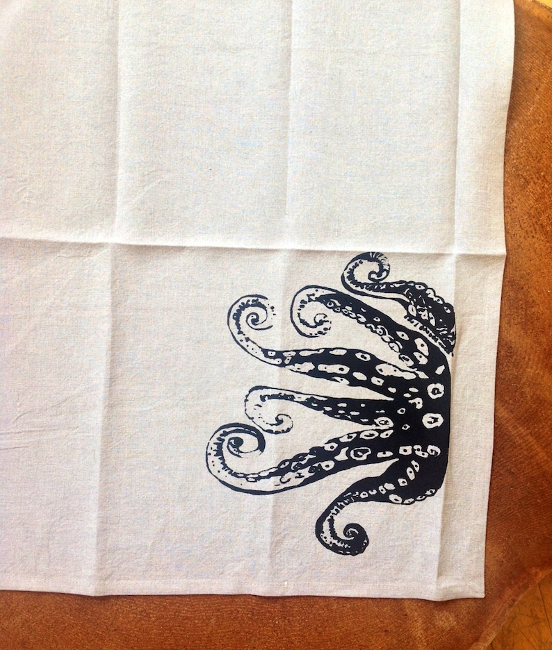 100 % Siebdruck Leinen schwarz Octopus Geschirrtuch, Eco Küche Handtuch, Hostess oder Hochzeitsgeschenk 100 % Siebdruck Leinen schwarz Octopus Geschirrtuch, Eco Küche Handtuch, Hostess oder Hochzeitsgeschenk