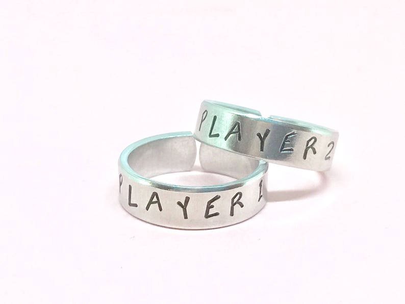 Player 1 Player 2 Ring Set,