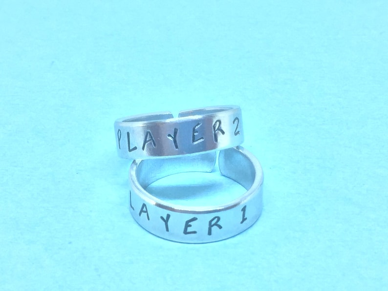 Player 1 Player 2 Ring Set,