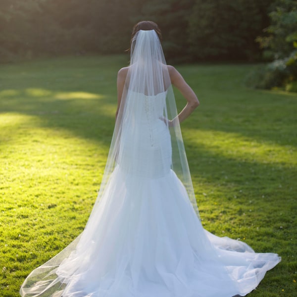 Chapel veil, Cathedral Veil, Raw edge, handcut edge, plain edge, single tier, ivory veil, diamond white veil, bridal veil. Style #156