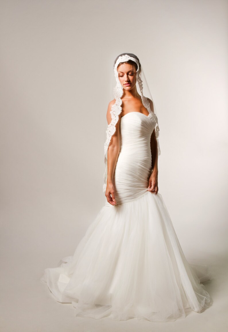 Mantilla Lace Veil Alencon Veil Fingertip Veil Lace Veil Ivory Veil