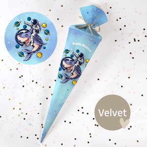 Cono escolar cosido con nombre - tela - ¡completo con cartón en blanco! Tiburón Espacial - Astronauta - Terciopelo - Vel435