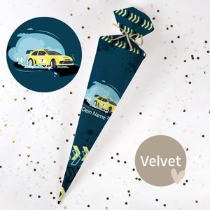 Cono escolar cosido con nombre - tela - ¡completo con cartón en blanco! Coche de carreras - Gasolina/Amarillo - Terciopelo - Vel376
