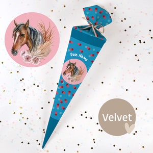 Cono escolar cosido con nombre - tela - ¡completo con cartón en blanco! Caballo Hallie - Terciopelo - Vel406