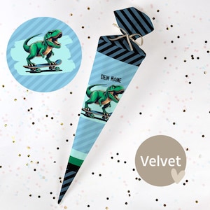 Cono escolar cosido con nombre - tela - ¡completo con cartón en blanco! Dinosaurio Skateboarding - Terciopelo - Vel437