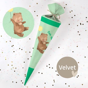 Cono escolar cosido con nombre - tela - ¡completo con cartón en blanco! Oso de Miel - Verde Menta - Terciopelo - Vel381