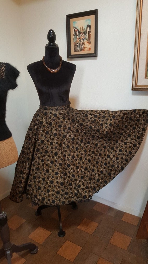 Fab 1950s Quilted Black and Gold Full Circle Vint