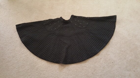 Black Quilted Vintage 1950s Full Circle Skirt ado… - image 5