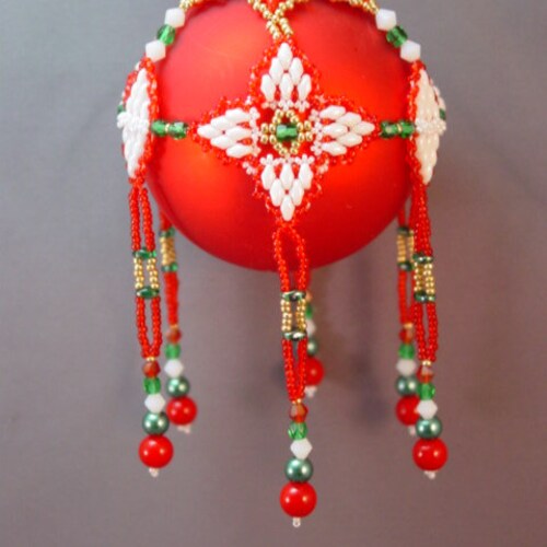 Beaded christmas balls