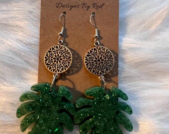 Monstera Leaf Earring