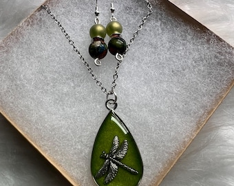 Firefly Necklace Set