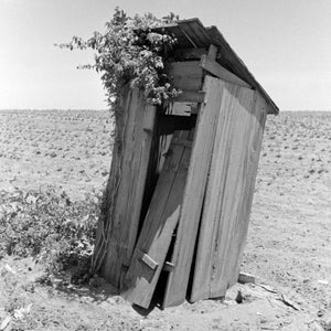 A PRINTABLE Great Depression-era sharecropper’s outhouse.  Photographed by Lee Russell in New Madrid County, Missouri in May of 1938