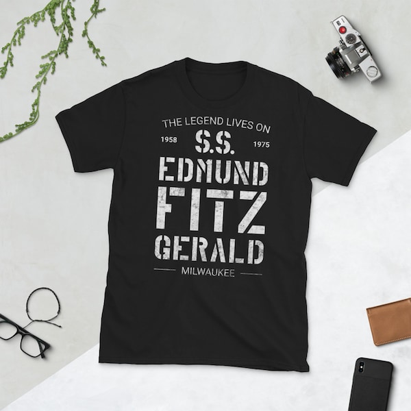 S.S. Edmund Fitzgerald Great Lakes Famous Shipwreck Maritime Legend Black Unisex T-Shirt