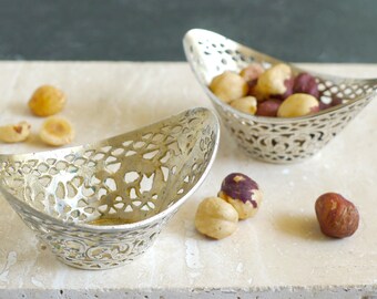 Antique Fratelli Coppini Italian 800 Silver Nut Bowls Dishes Reticulated Swirl Floral Design Set of 2 Luxury Snacks