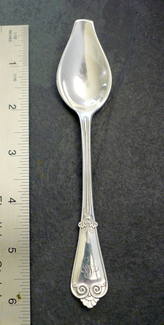 Antique Tiffany & Co BEEKMAN/TIFFANY Sterling Melon Fruit Spoon