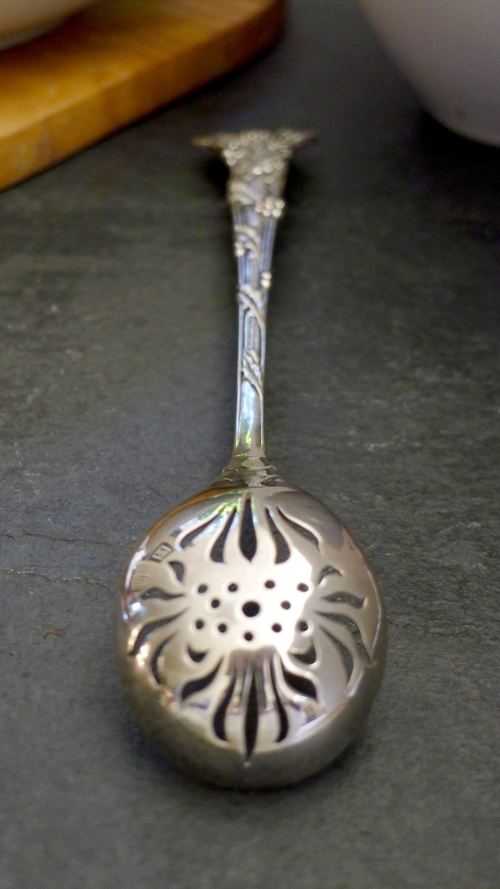 Tiffany 純銀　ティーキャディー スプーン　Holly Tiffany & Co. HOLLY 1895 Antique Sterling Silver Olive Spoon