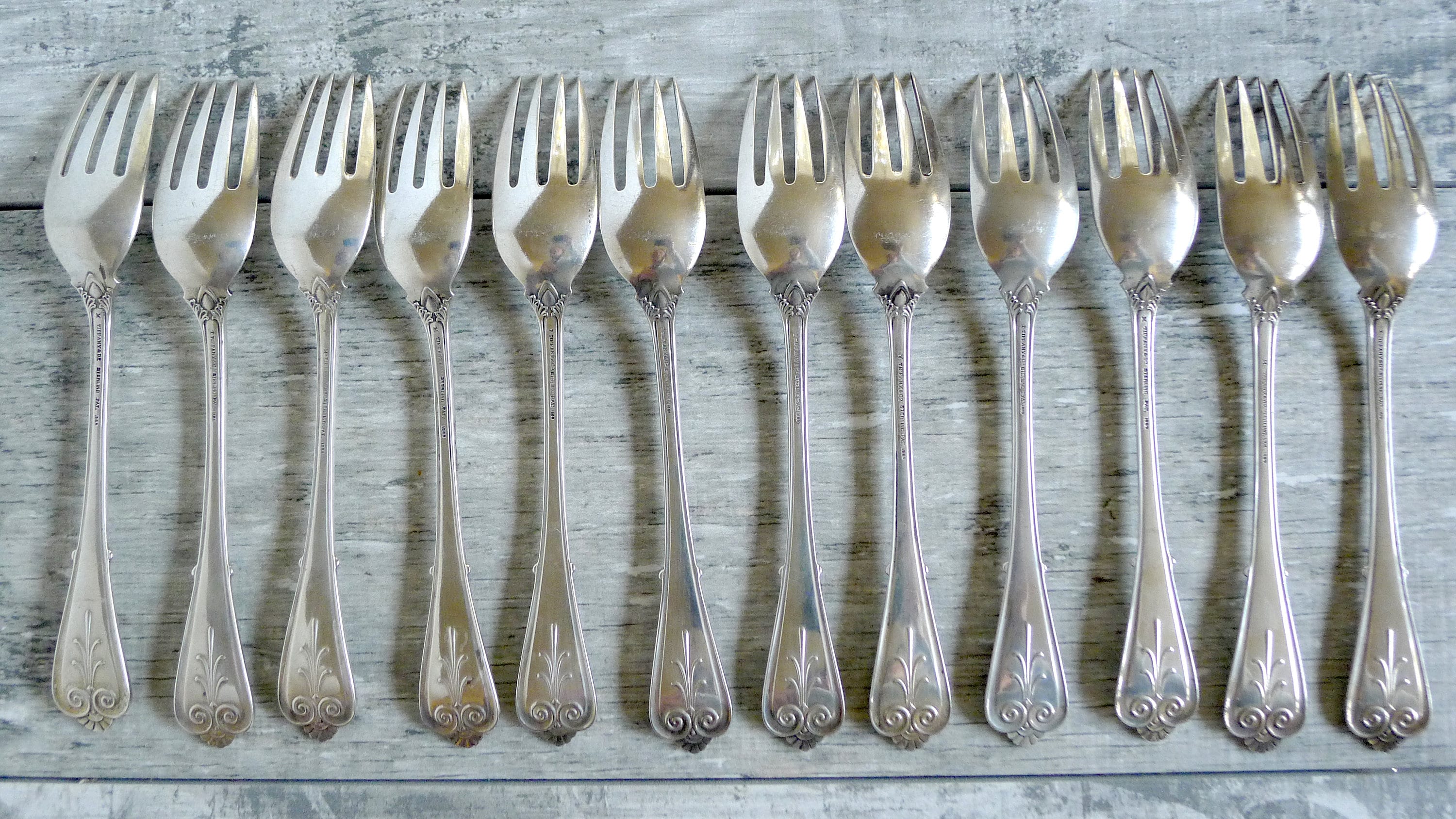 ティファニーBeekmanフォーク1本 Tiffany & Co Sterling Silver Fish Fork BEEKMAN/TIFFANY Pat 1868