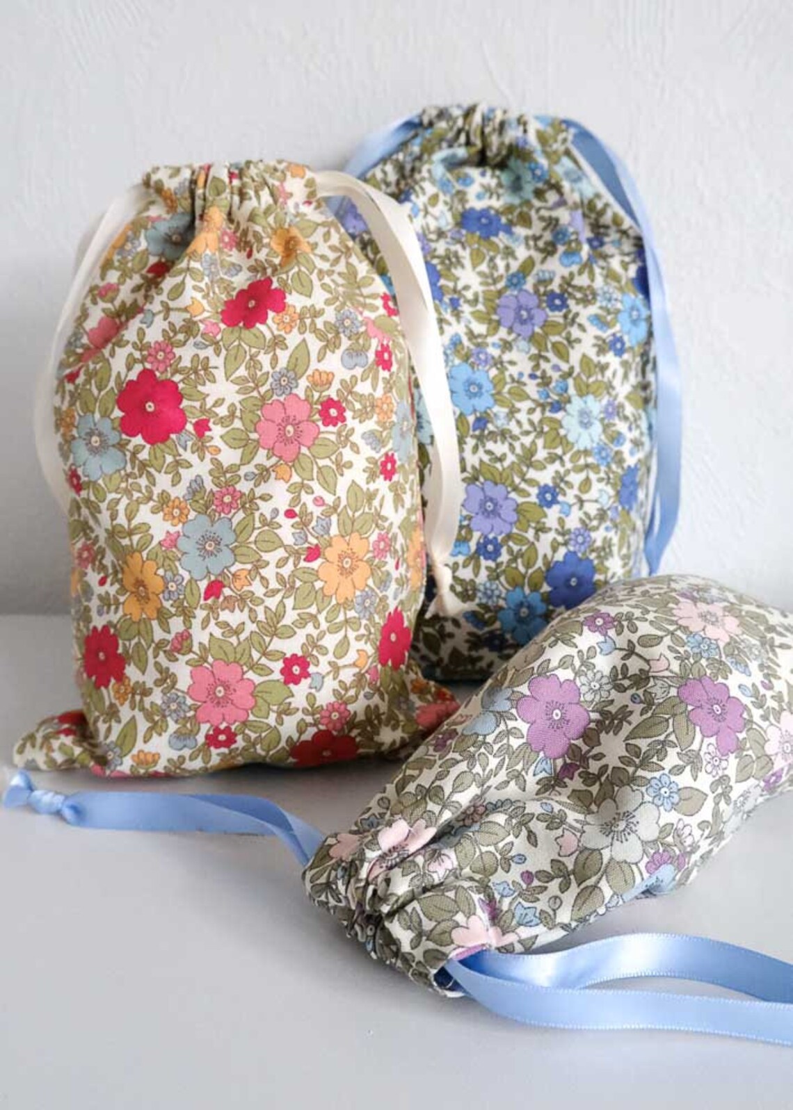 Pretty Drawstring Bag Pattern Drawstring Bags PDF Sewing Pattern - 3 Sizes Included (22cm, 26cm, 30cm ...