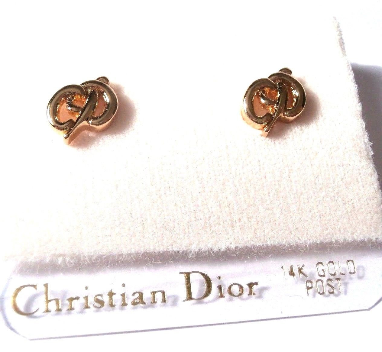 アクセサリー Dior Vintage LOGO Gold pierced earrings Christian Dior Vintage Logo Namesake Golden Textured