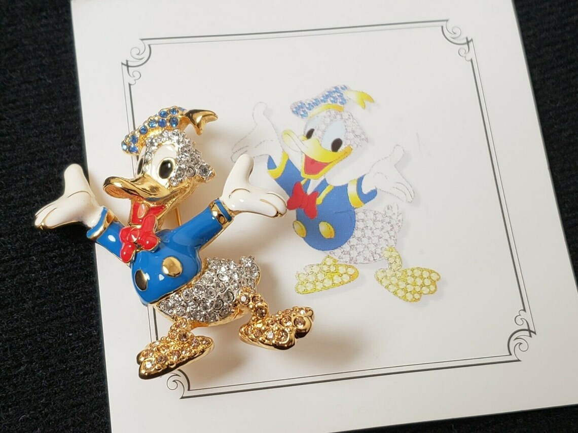 swarovski donald and daisy duck