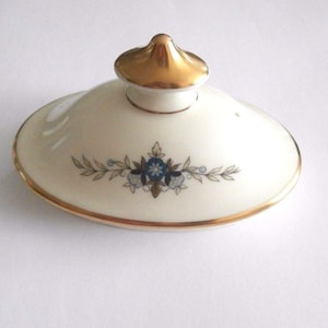 Minton Grasmere Blue; Duża pokrywka do dzbanka do herbaty, porcelana kostna wysokiej jakości: Wyprodukowano w Anglii