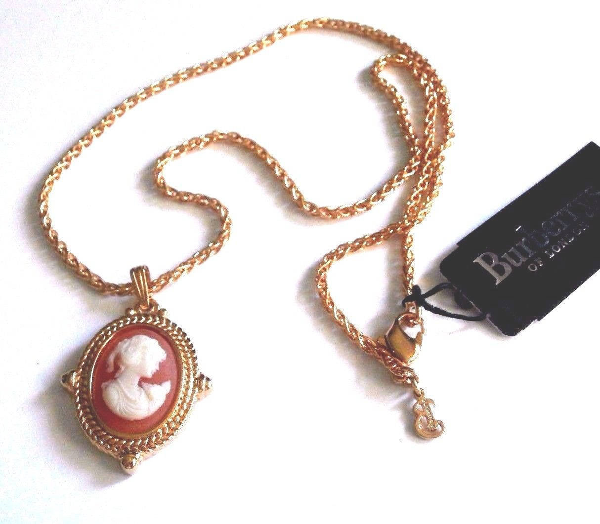 Burberry Necklace - Etsy Canada