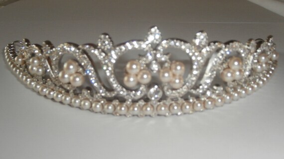 3D rhodium plates tiara Swarovski Signed Princess Tiara Rhodium Plated Set With  main image 4
