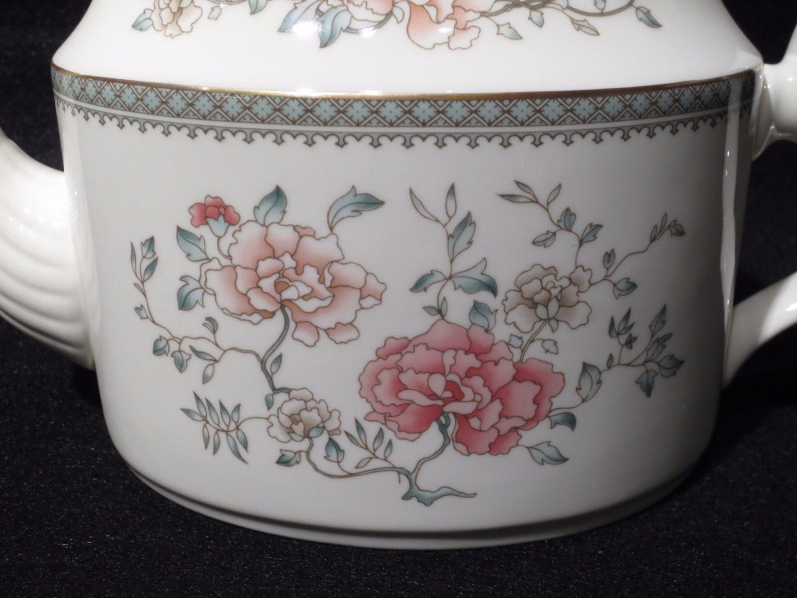 Minton Jasmine 4 Cup Tea Pot Bone China Made in England Etsy