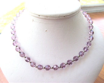 Collier signé Swarovski 17 1/4" perles de cristal lilas et argent