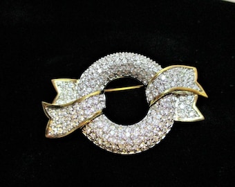 Swarovski Signed Gold Plated Wreath & Ribbon Brooch Pin with Clear Crystals