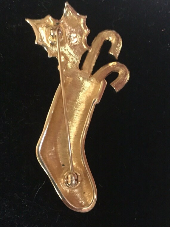 Spilla di Natale all'uncinetto, spilla in miniatura a forma di albero di Natale, accessori natalizi, regalo di Natale, stella verde e rossa - Italia