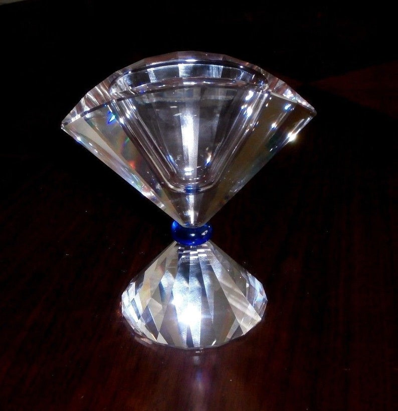 Swarovski Crystal Petit Vase 167 999 New in Box with Certificate of Authenticity image 5