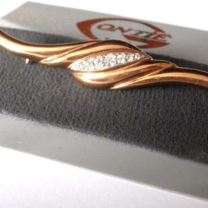 Gontie Paris Signed Pin Brooch Gold Plated set with Clear Crystals