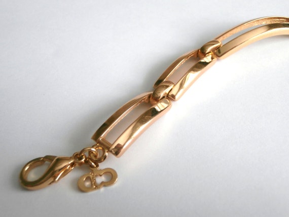 Christian Dior Bracelet Signed 7 1/4" long Gold P… - image 3