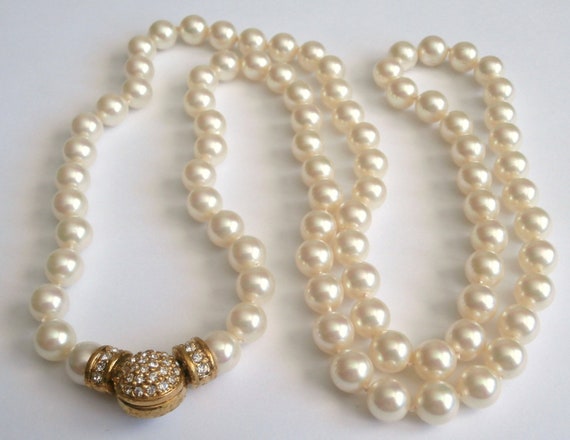 パールのキャッチ♡【Dior】Le oeud de Dior ネックレス Christian Dior Signed 8 Mm Pearl Necklace Reversable 30