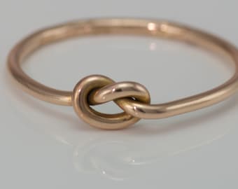 18K rose gold knot ring