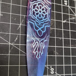 Zoey&#39;s Glow-in the Dark Throwing Knives : Transparent (Defective)