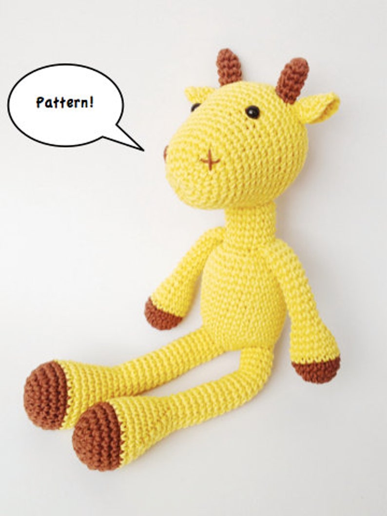 Giraffe Amigurumi Pattern image 1