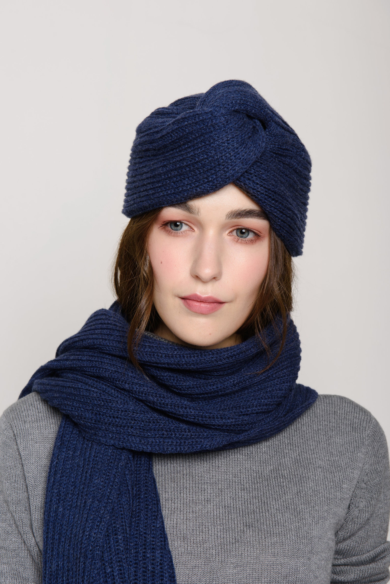 Cashmere set of scarf gloves and hat Etsy Cashmere set of scarf gloves and hat Etsy