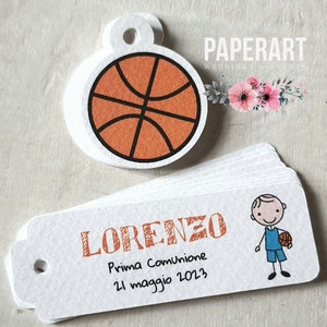 12 bigliettini per bomboniera - doppio strato  (12 ciondoli pallone + 12 linguette) - mod. Sports (basket)
