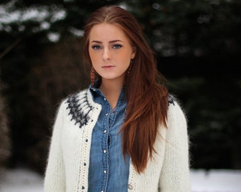 Icelandic traditional sweater, lopapeysa