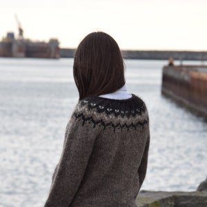 Icelandic sweater, lopapeysa image 8
