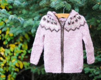 Traditional icelandic sweater for kids