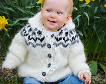 Icelandic wool sweater for children