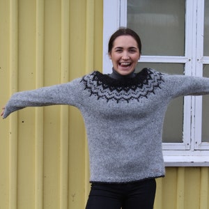 Icelandic sweater, lopapeysa image 9