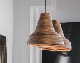 Hängeleuchte "Hurricane" aus Walnussfurnier, Lampe aus Holz, Deckenlampe, Esstischbeleuchtung